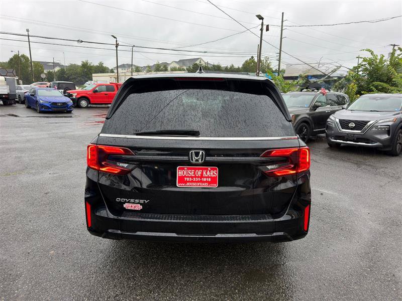 Used 2025 Honda Odyssey EX-L image 3