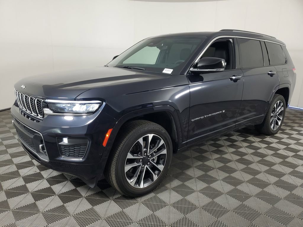 Used 2023 Jeep Grand Cherokee L Overland w/ Trailer Tow Group (B) image 8