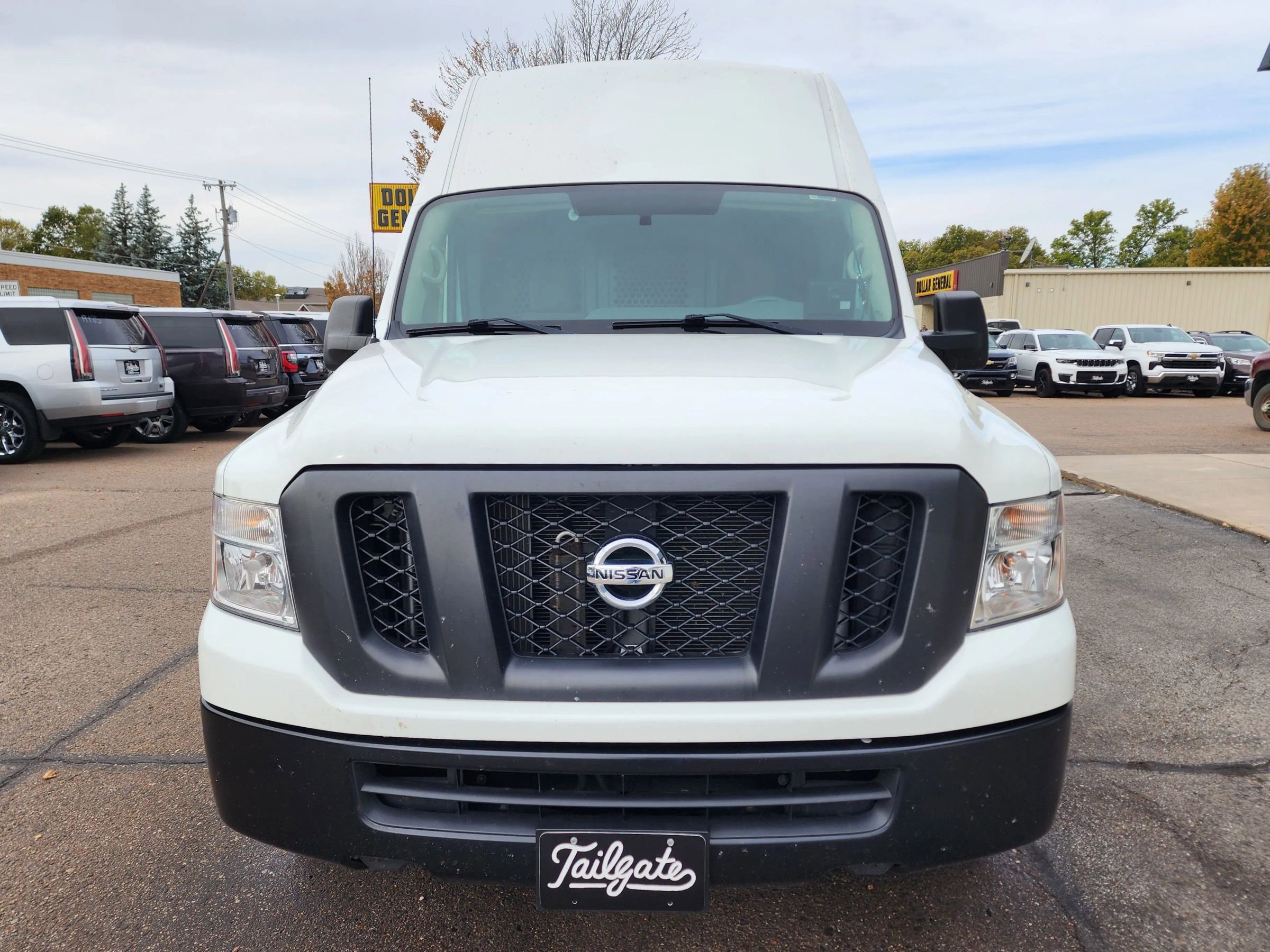 Used 2018 Nissan NV 2500 SV w/ Navigation Package image 3