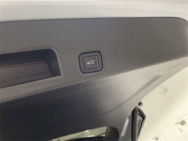 Certified 2025 Buick Enclave Preferred image 16