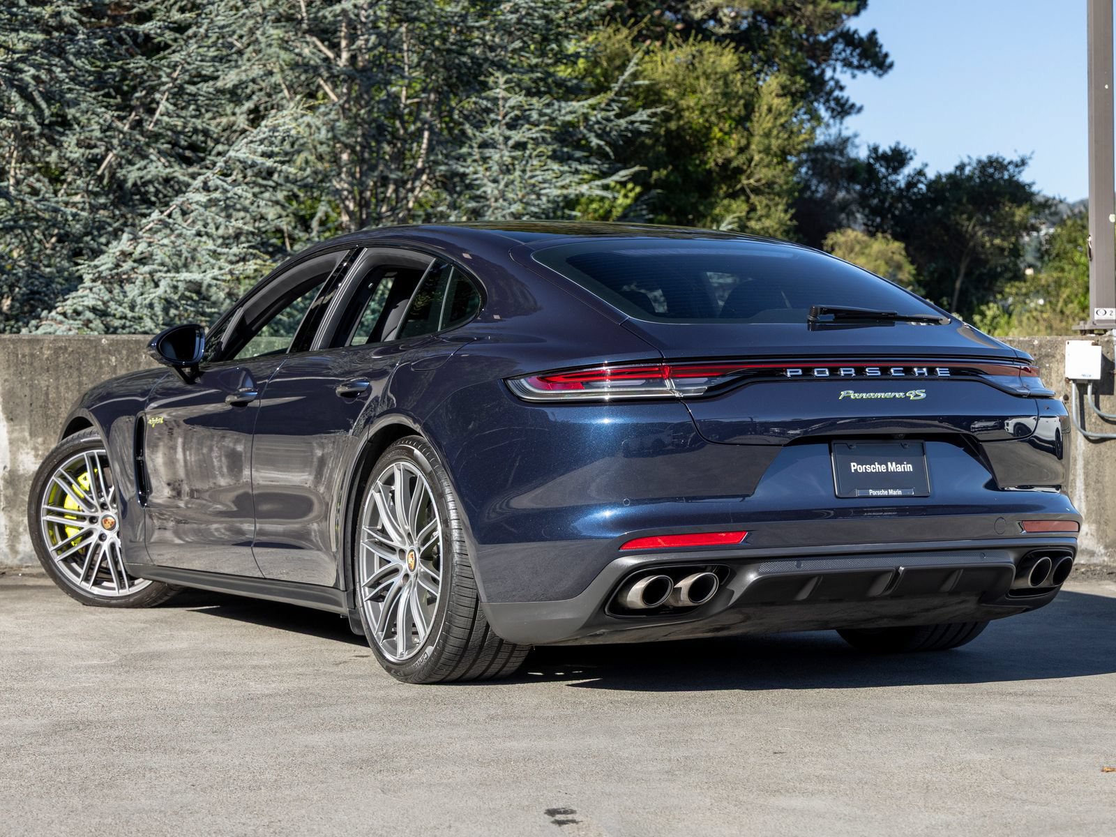 Certified 2022 Porsche Panamera 4S AWD/4WD image 3
