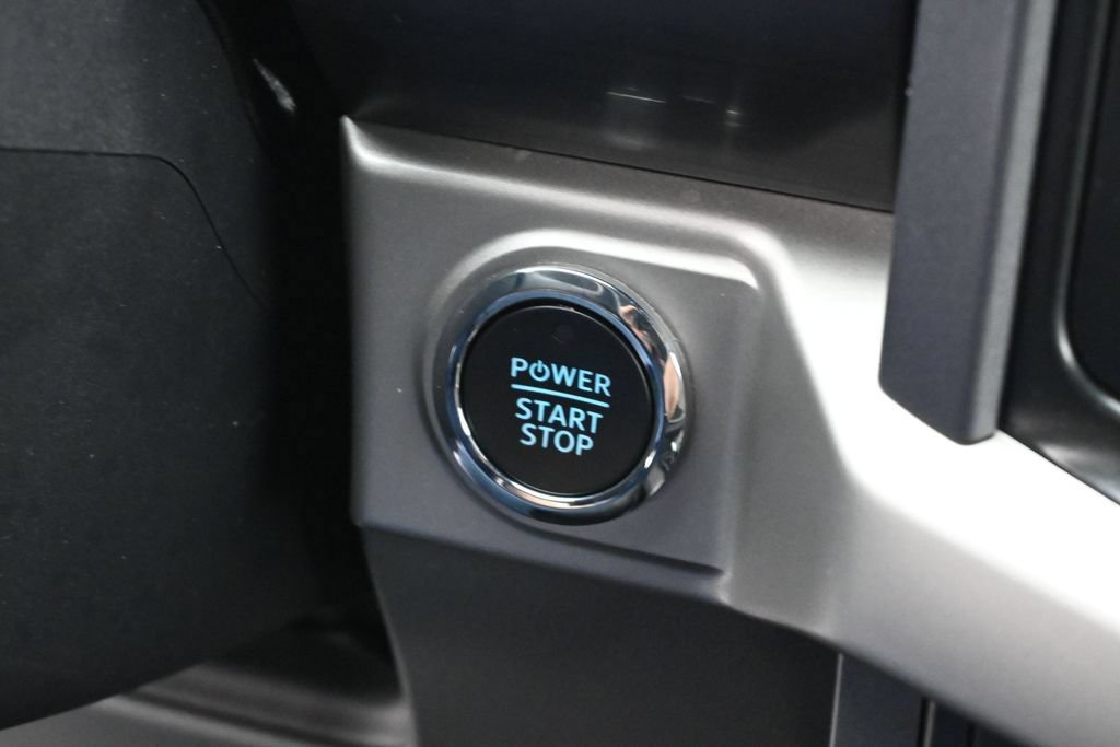 Certified 2023 Ford F150 Lightning XLT AWD/4WD image 14