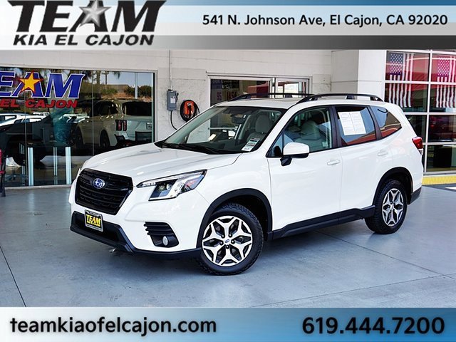 Used 2022 Subaru Forester Premium w/ Popular Package #1