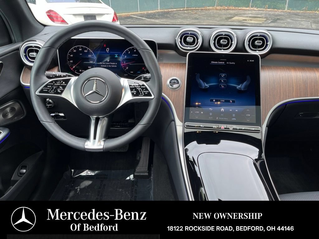 Used 2026 Mercedes-Benz GLC 300 4MATIC image 22