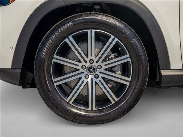 Certified 2025 Mercedes-Benz GLE 450e 4MATIC w/ Winter Package image 13
