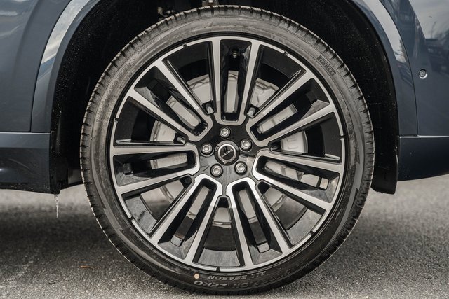 New 2026 Volvo XC90 B6 Plus image 17