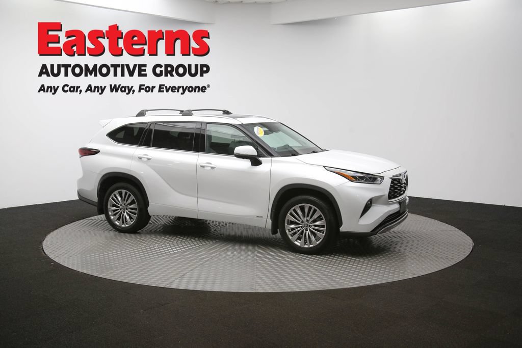 Used 2024 Toyota Highlander Platinum AWD/4WD image 53