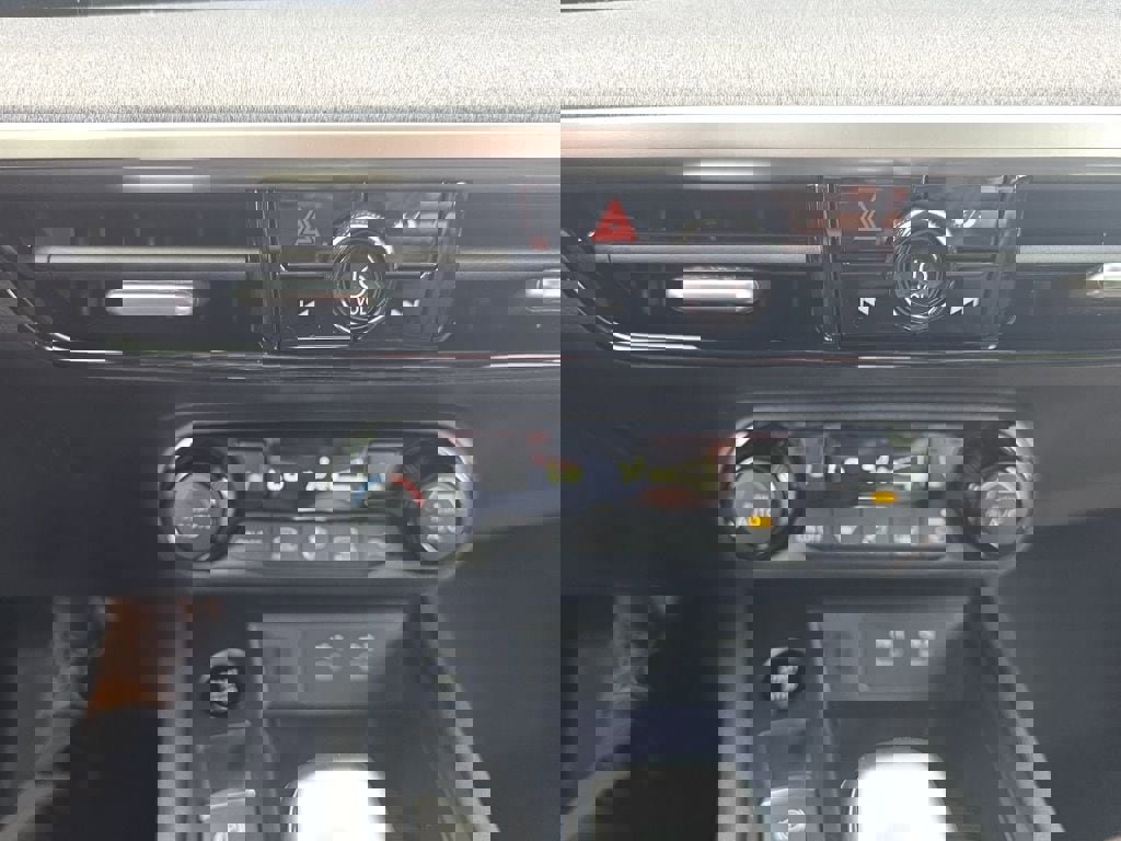 New 2026 Nissan Kicks SV w/ Cold Weather Package image 23