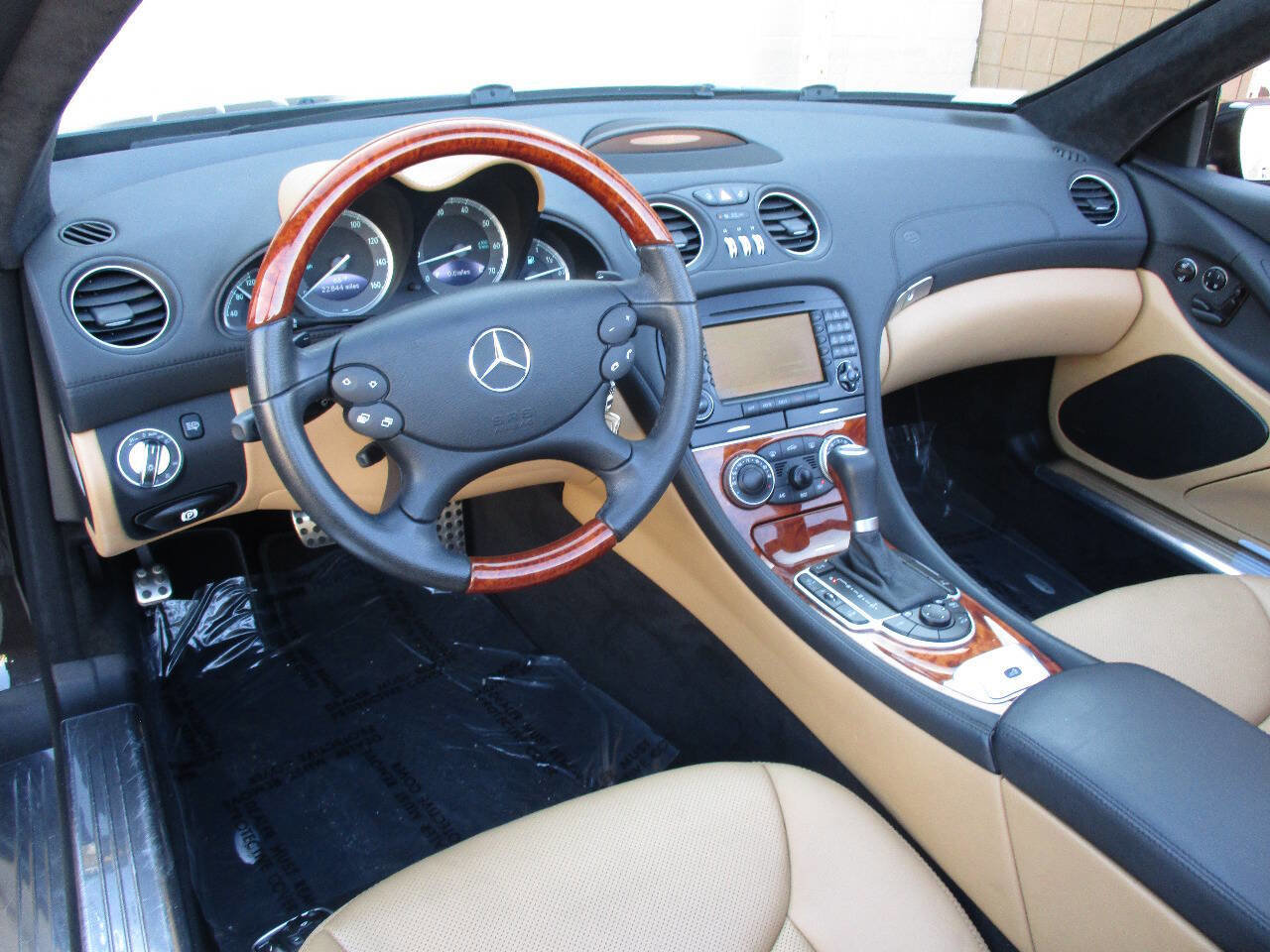 Used 2007 Mercedes-Benz SL 550 image 17