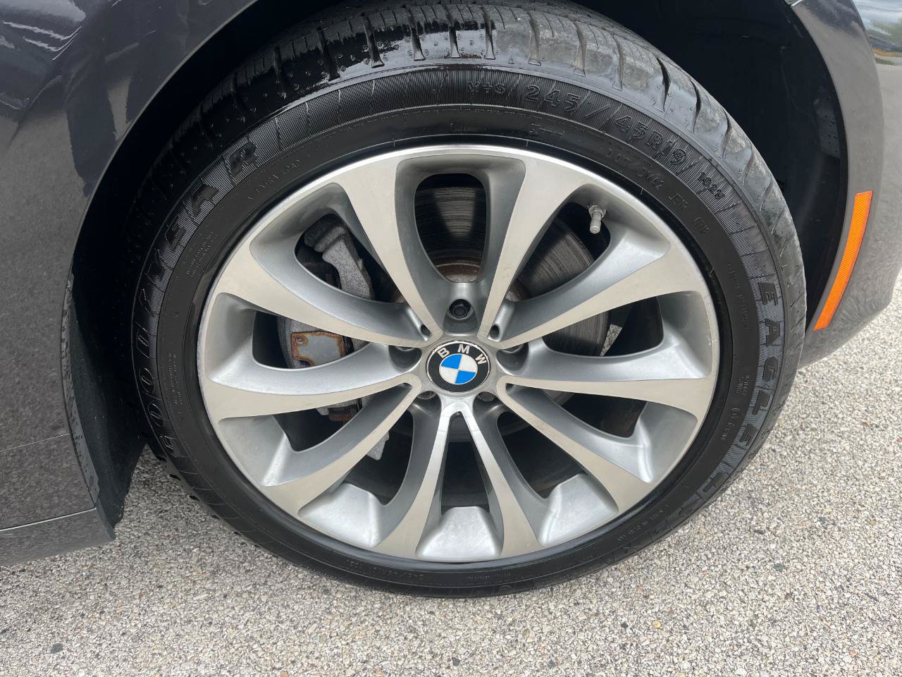 Used 2014 BMW 535i Gran Turismo xDrive AWD/4WD image 38