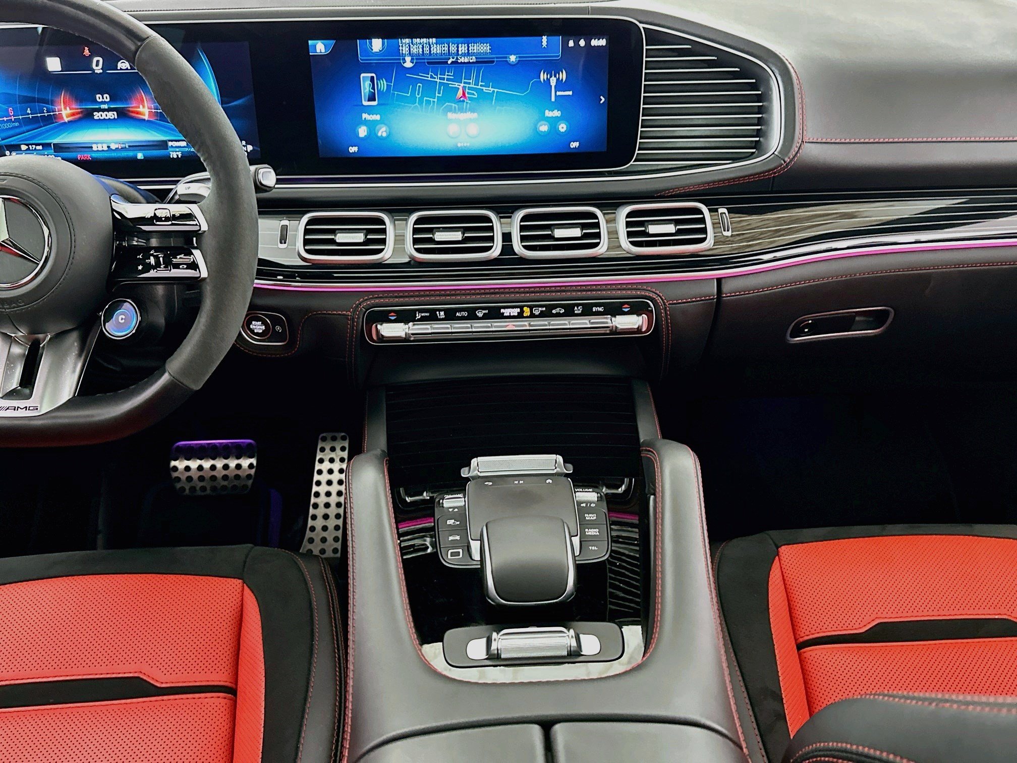 Used 2025 Mercedes-Benz GLE 53 AMG 4MATIC Coupe w/ Driver Assistance Package image 11