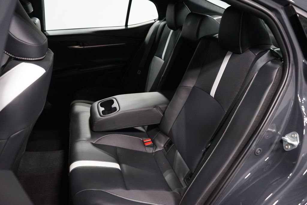Certified 2025 Toyota Camry SE image 29