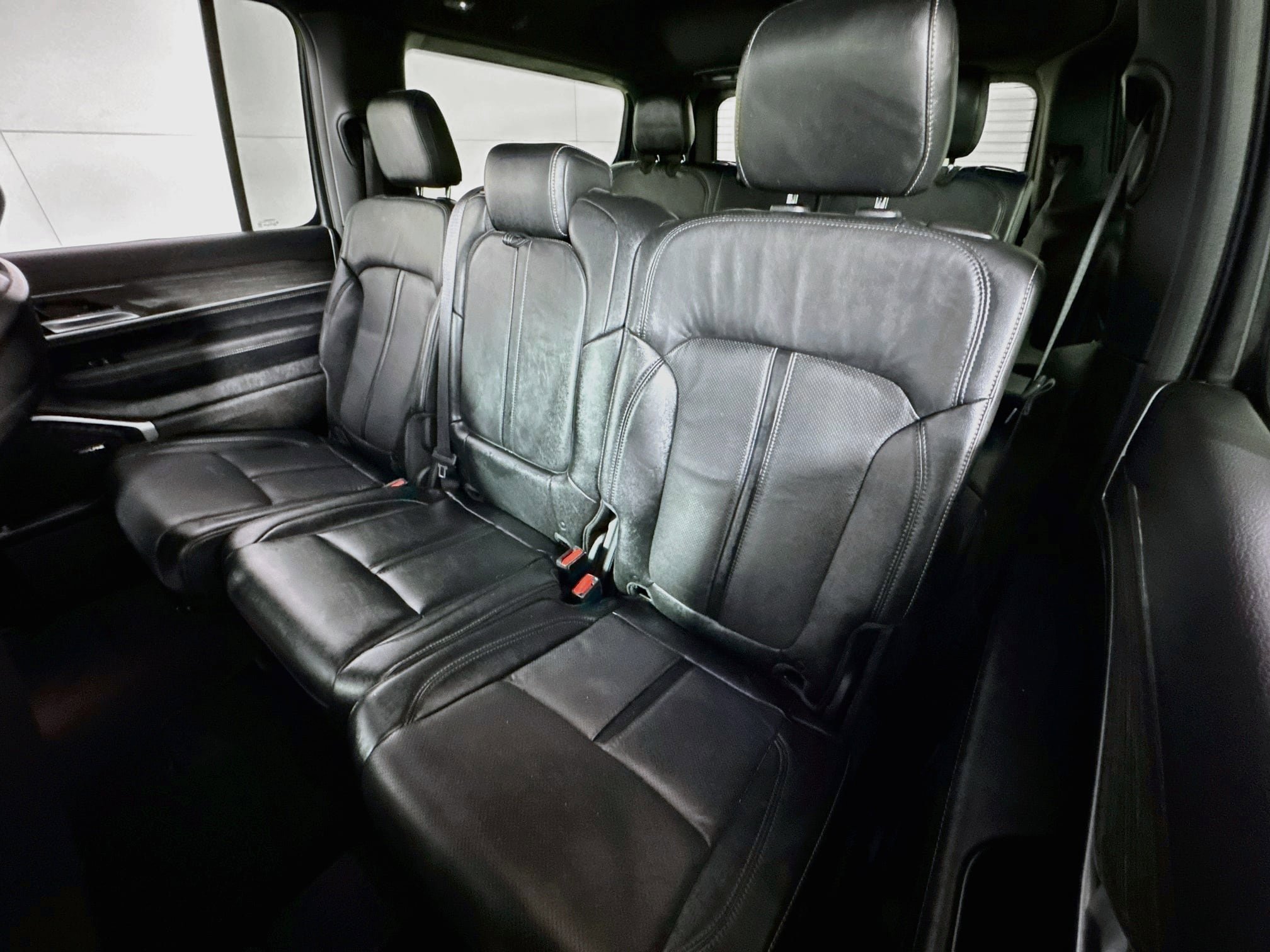 Used 2022 Jeep Wagoneer Series II AWD/4WD image 23