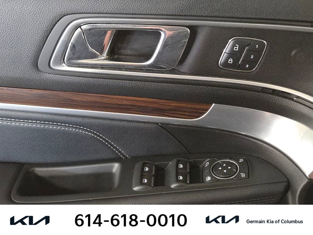 Used 2017 Ford Explorer Limited w/ Equipment Group 301A FWD image 26