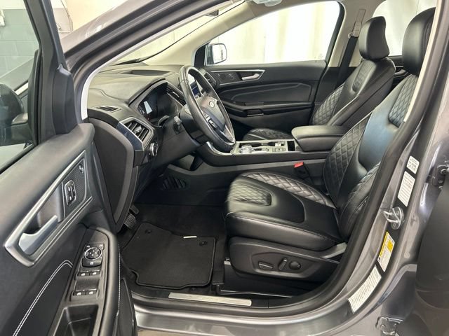 Used 2024 Ford Edge Titanium AWD/4WD image 11