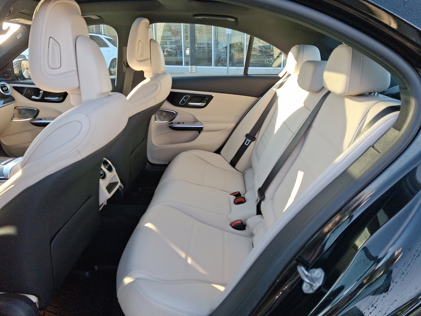 Certified 2022 Mercedes-Benz C 300 4MATIC Sedan image 10