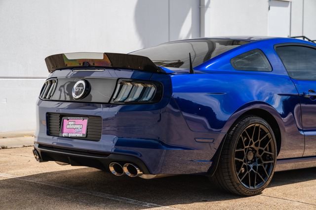 Used 2014 Ford Mustang GT Premium w/ Comfort Package RWD image 41
