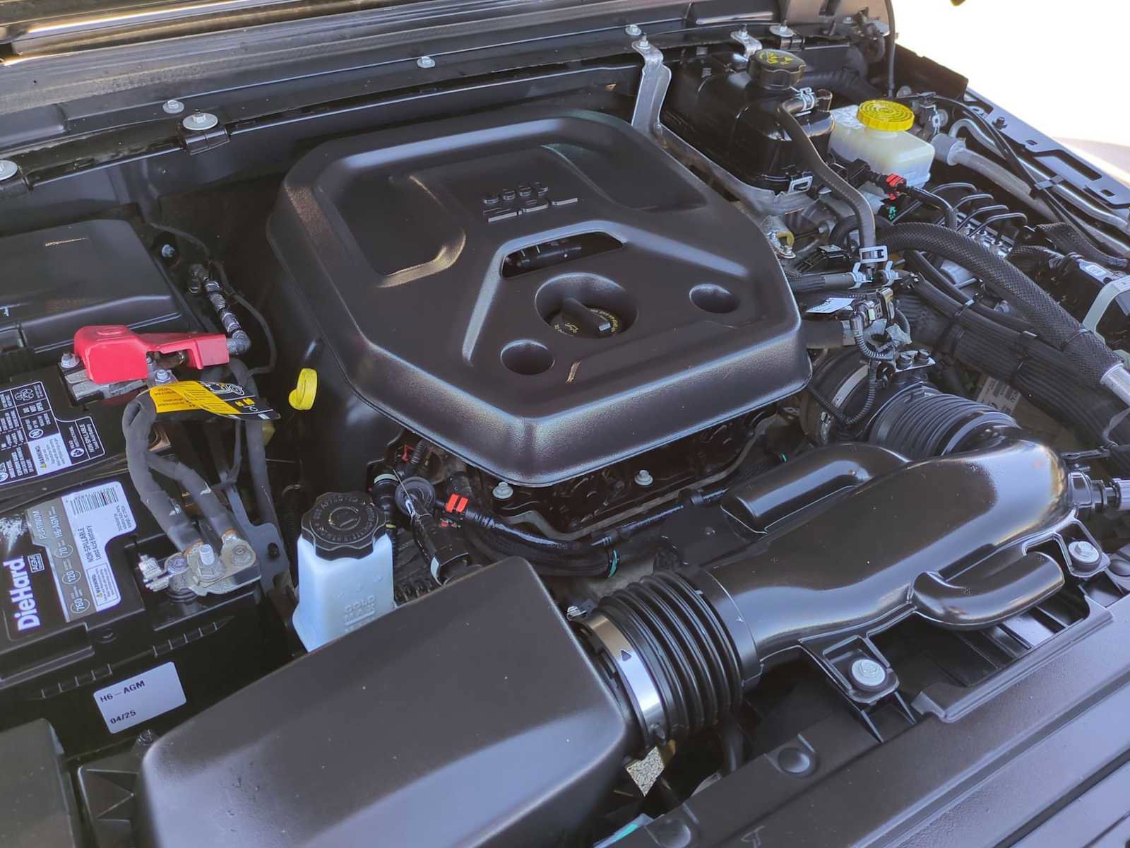 Used 2023 Jeep Wrangler Unlimited Rubicon image 30
