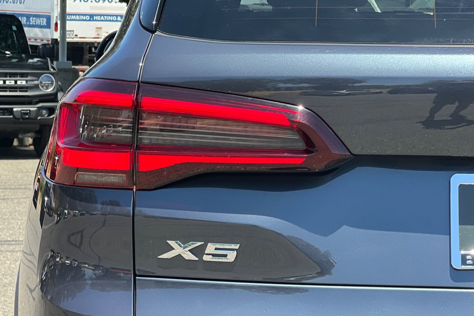 Used 2022 BMW X5 sDrive40i w/ Parking Assistance Package image 46