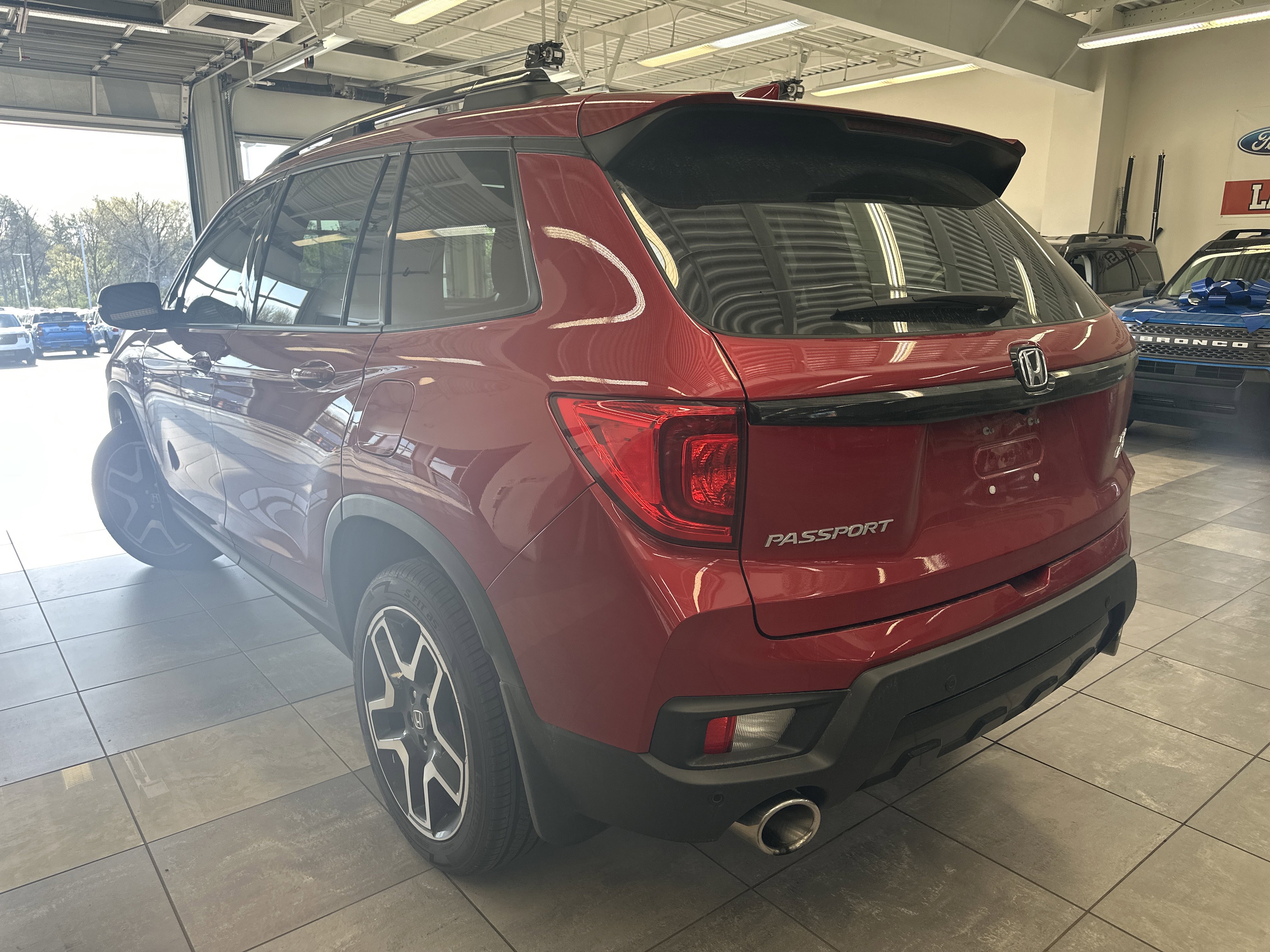 Used 2023 Honda Passport Elite image 12