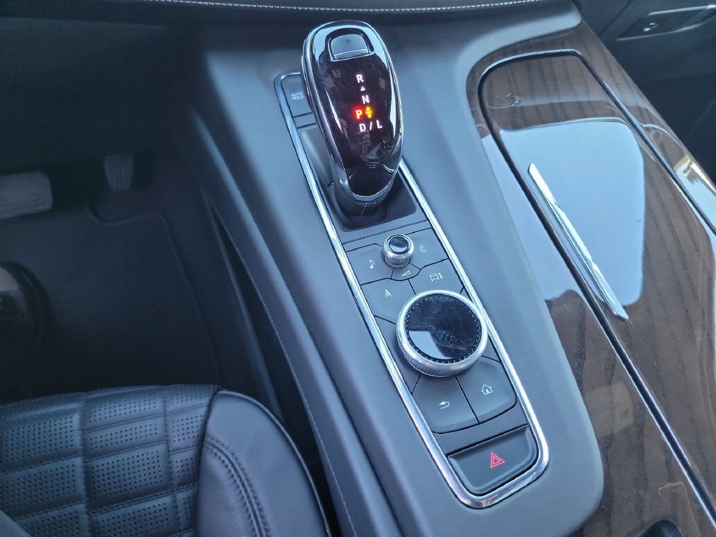 Certified 2024 Cadillac Escalade Sport Platinum AWD/4WD image 15
