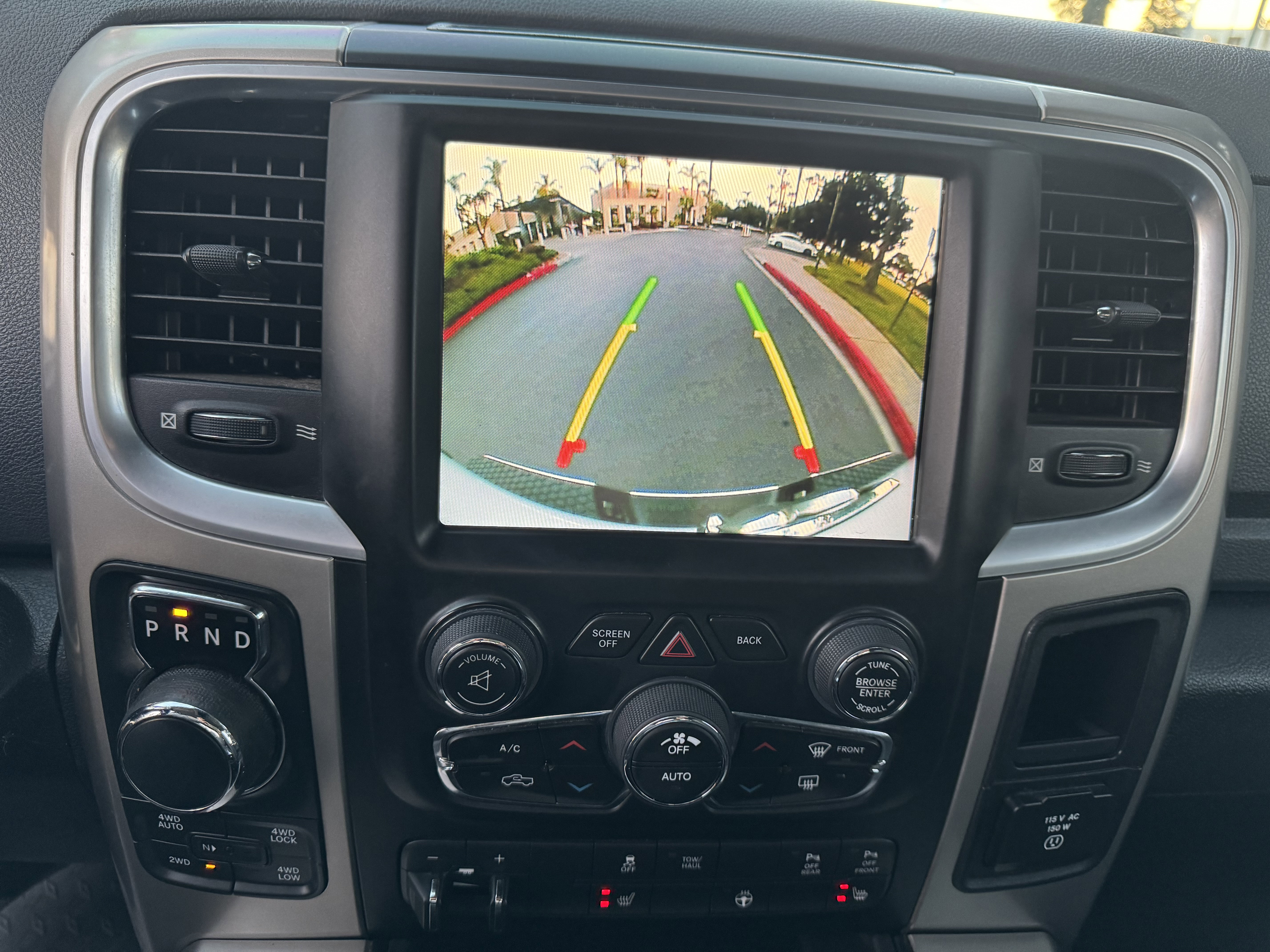 Used 2015 RAM 1500 Big Horn image 18