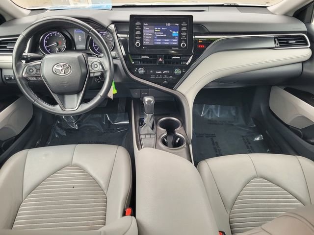 Used 2023 Toyota Camry SE image 16