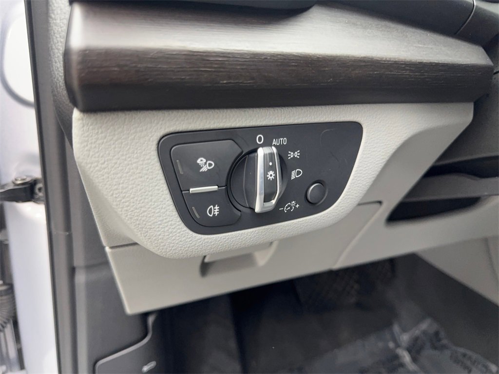 Used 2023 Audi Q5 2.0T Premium Plus w/ Premium Plus Package image 56