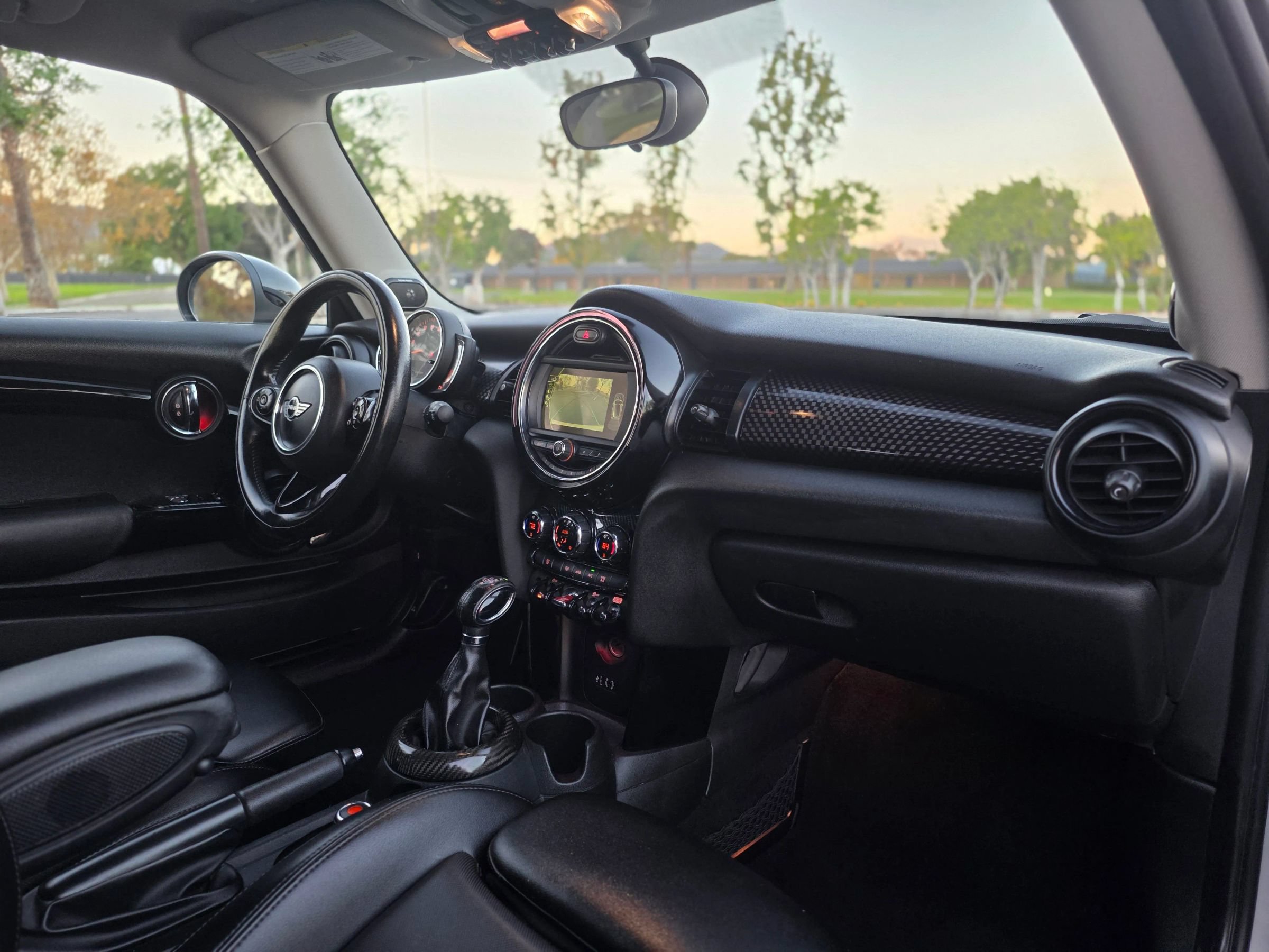 Used 2018 MINI Cooper S FWD image 17