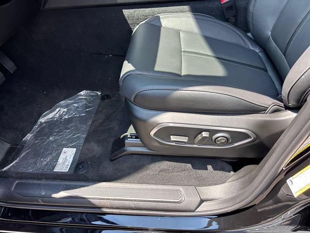 New 2026 Jeep Grand Wagoneer L Limited AWD/4WD image 7