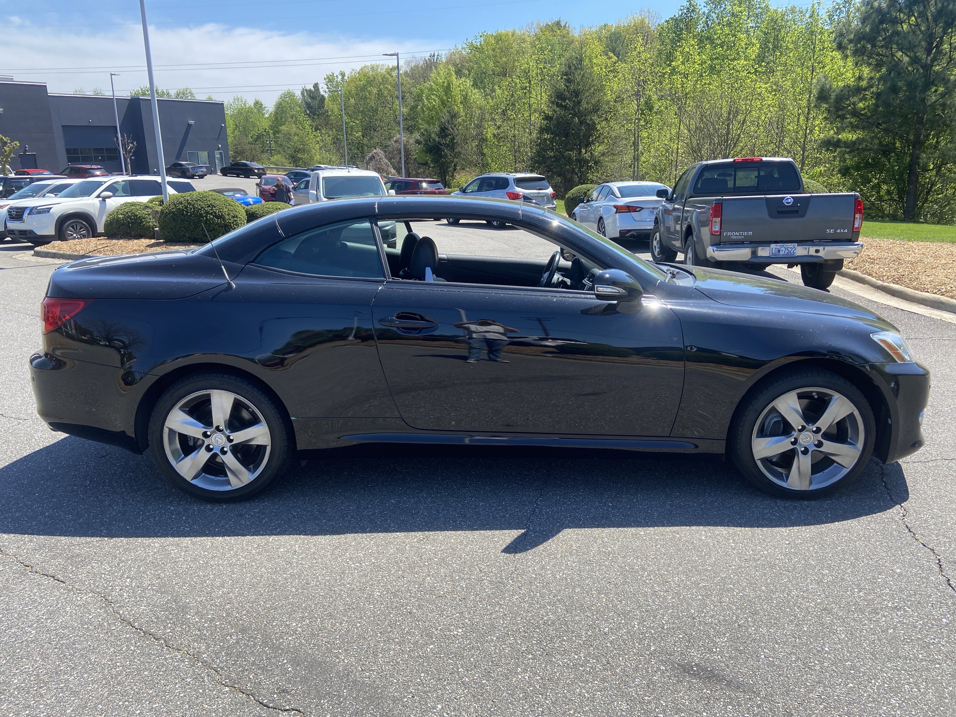 Used 2010 Lexus IS 350C image 4