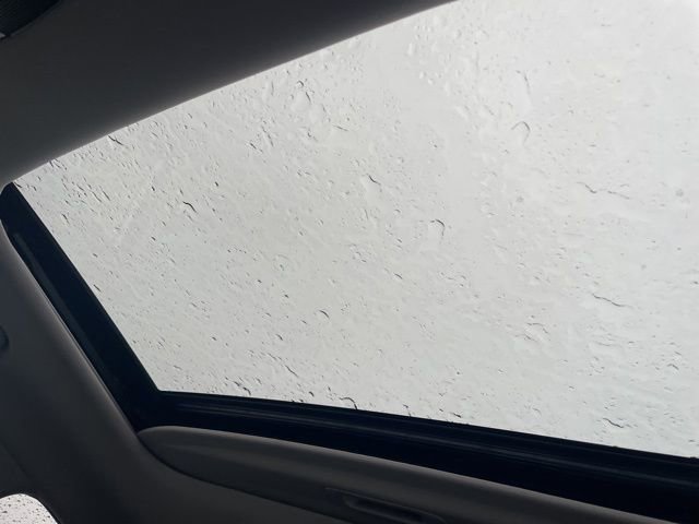 Used 2024 Kia Seltos EX image 15