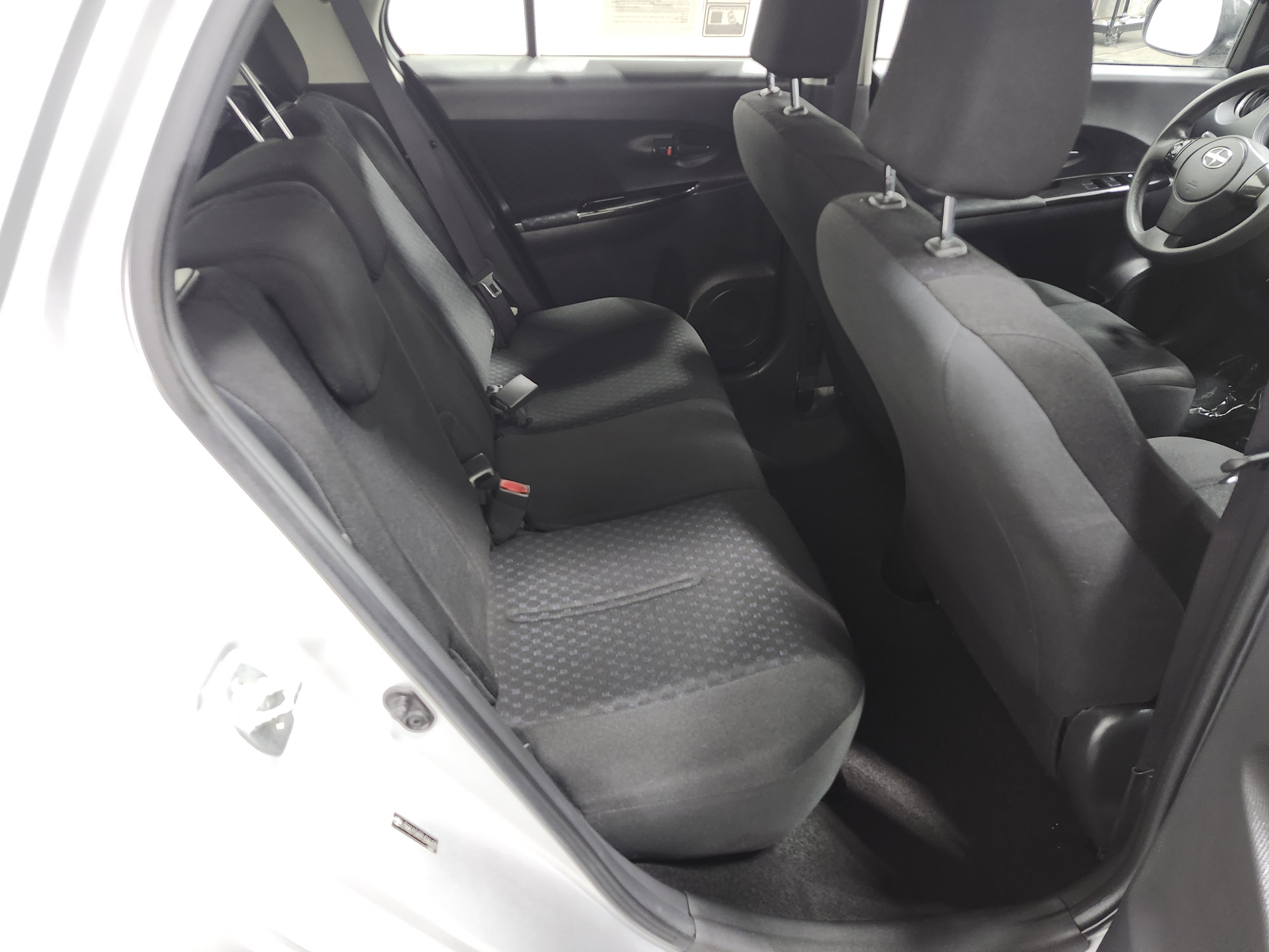 Used 2009 Scion xD image 17