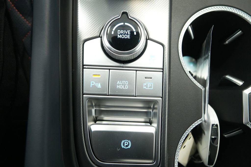 New 2026 Genesis G70 3.3T Prestige image 34