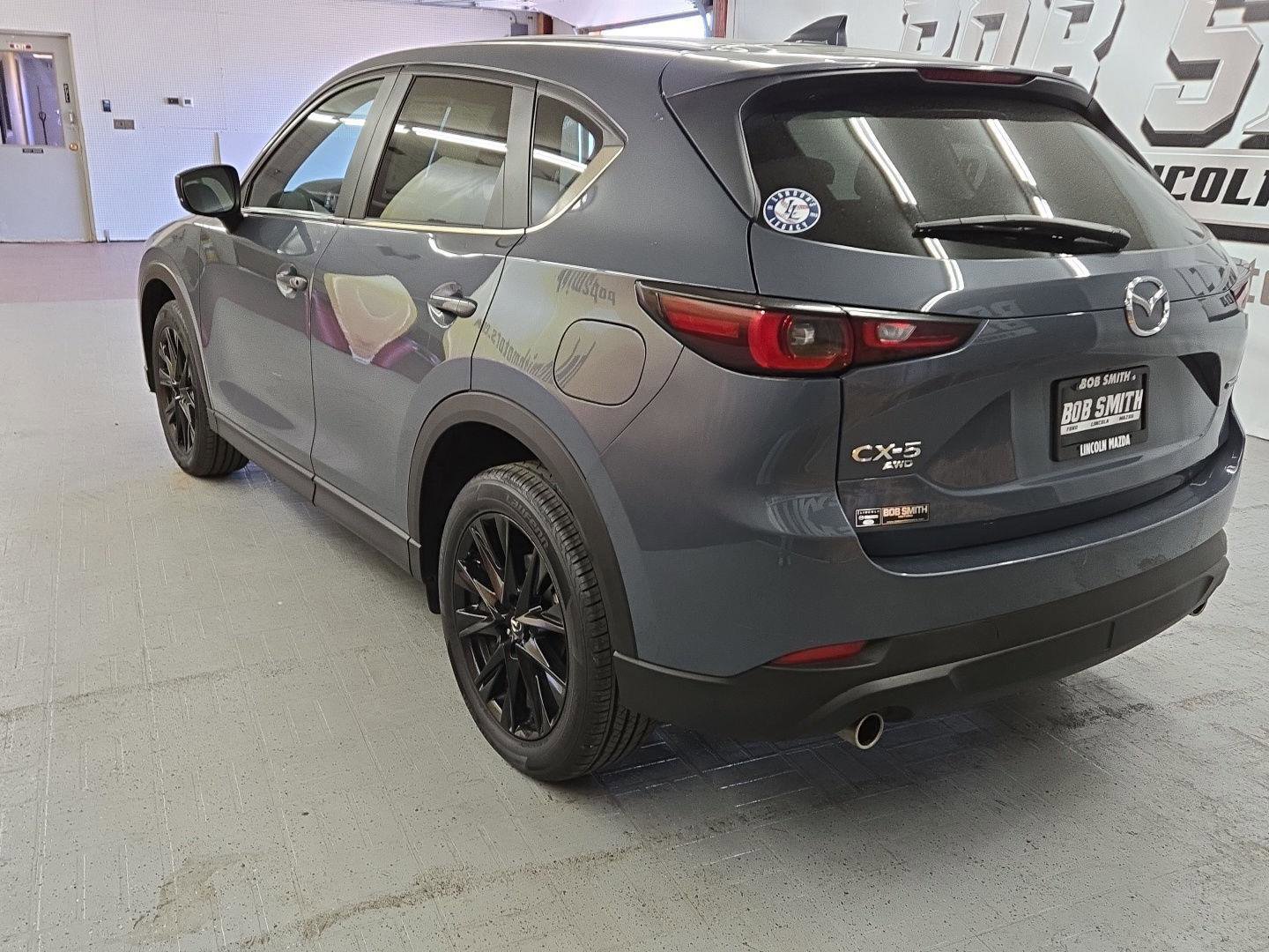Used 2024 MAZDA CX-5 Carbon Edition image 4