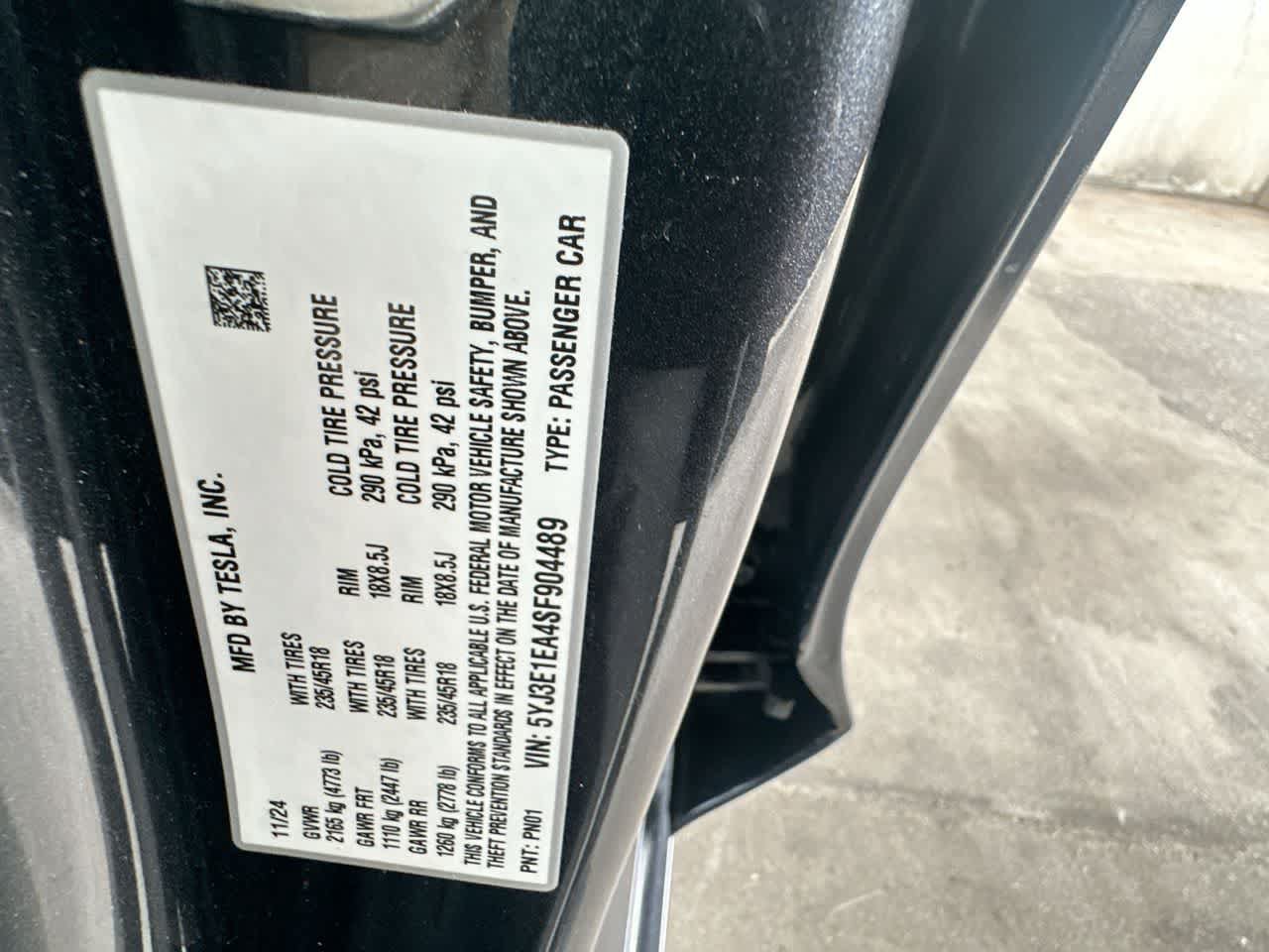 Used 2025 Tesla Model 3 Long Range RWD image 29