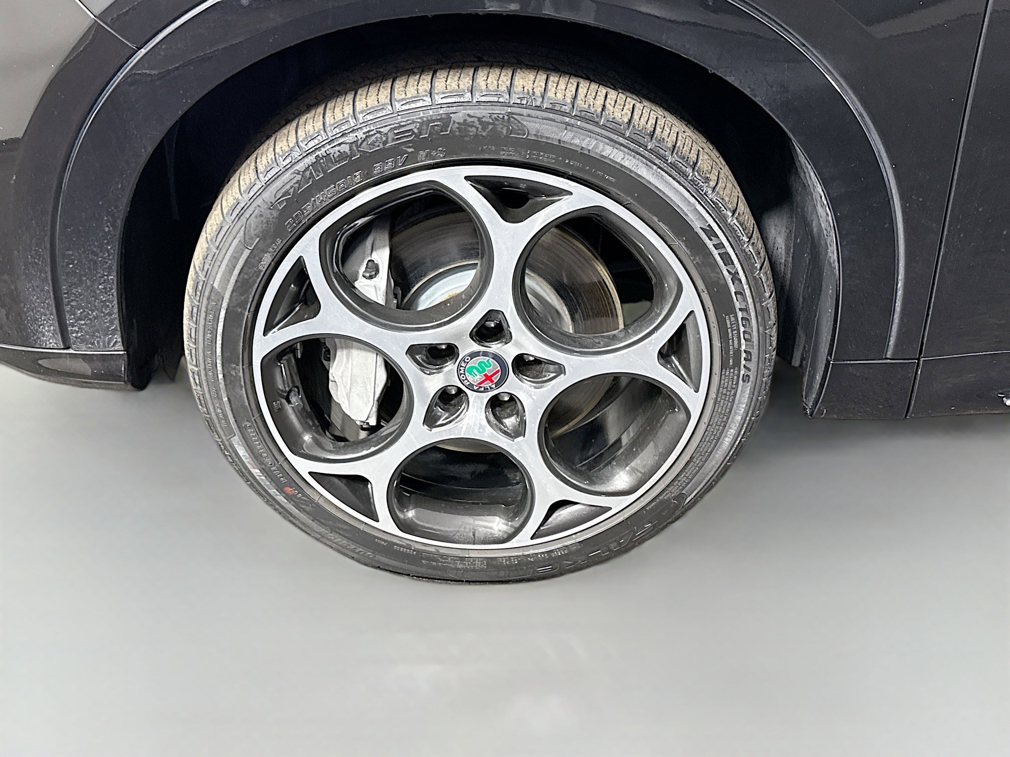 Used 2024 Alfa Romeo Tonale Ti AWD/4WD image 38