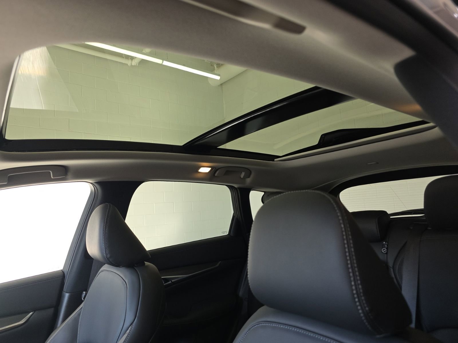 New 2025 INFINITI QX50 Luxe image 39