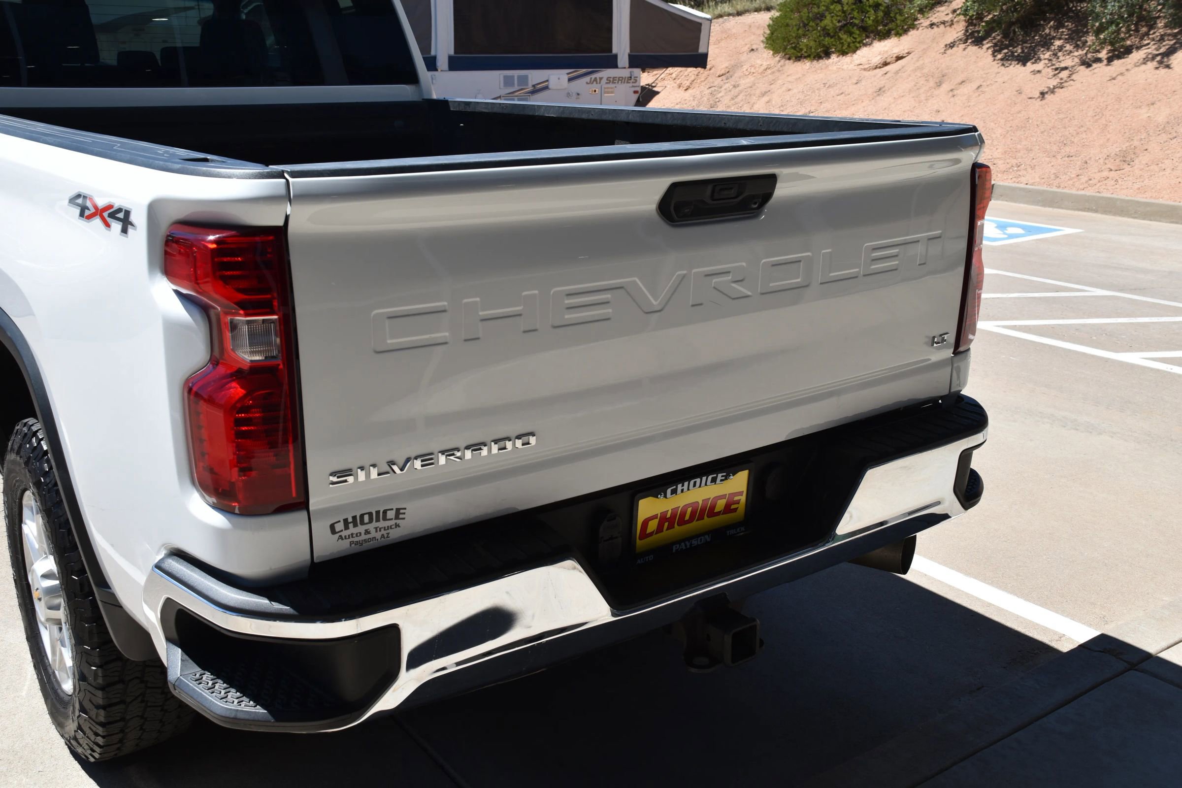Used 2022 Chevrolet Silverado 3500 LT w/ Convenience Package image 4
