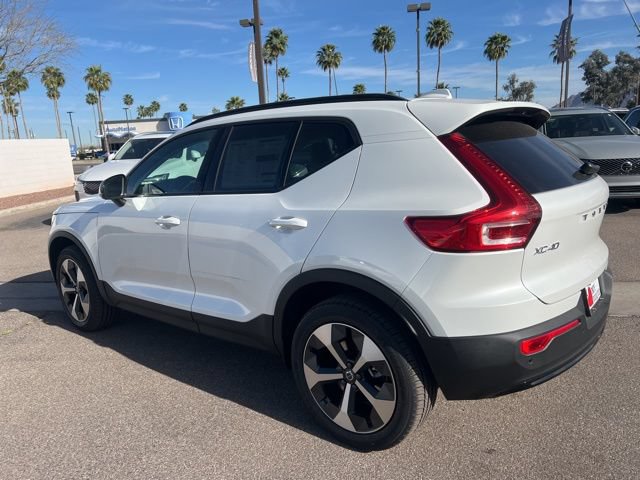 New 2026 Volvo XC40 B5 Plus w/ Protection Package Premier AWD/4WD image 6