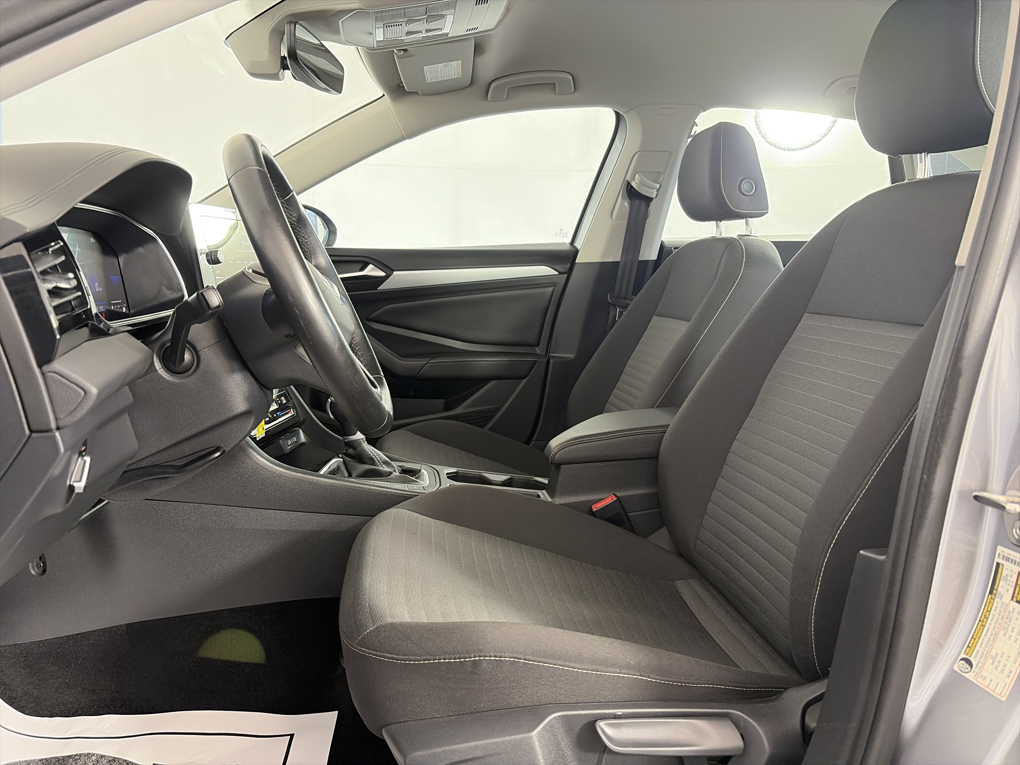 Used 2025 Volkswagen Jetta S FWD image 6