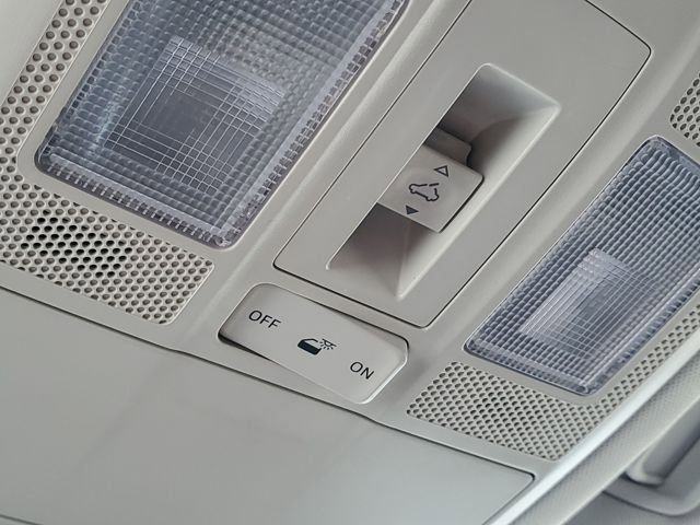 Used 2025 MAZDA CX-5 Carbon Edition image 26