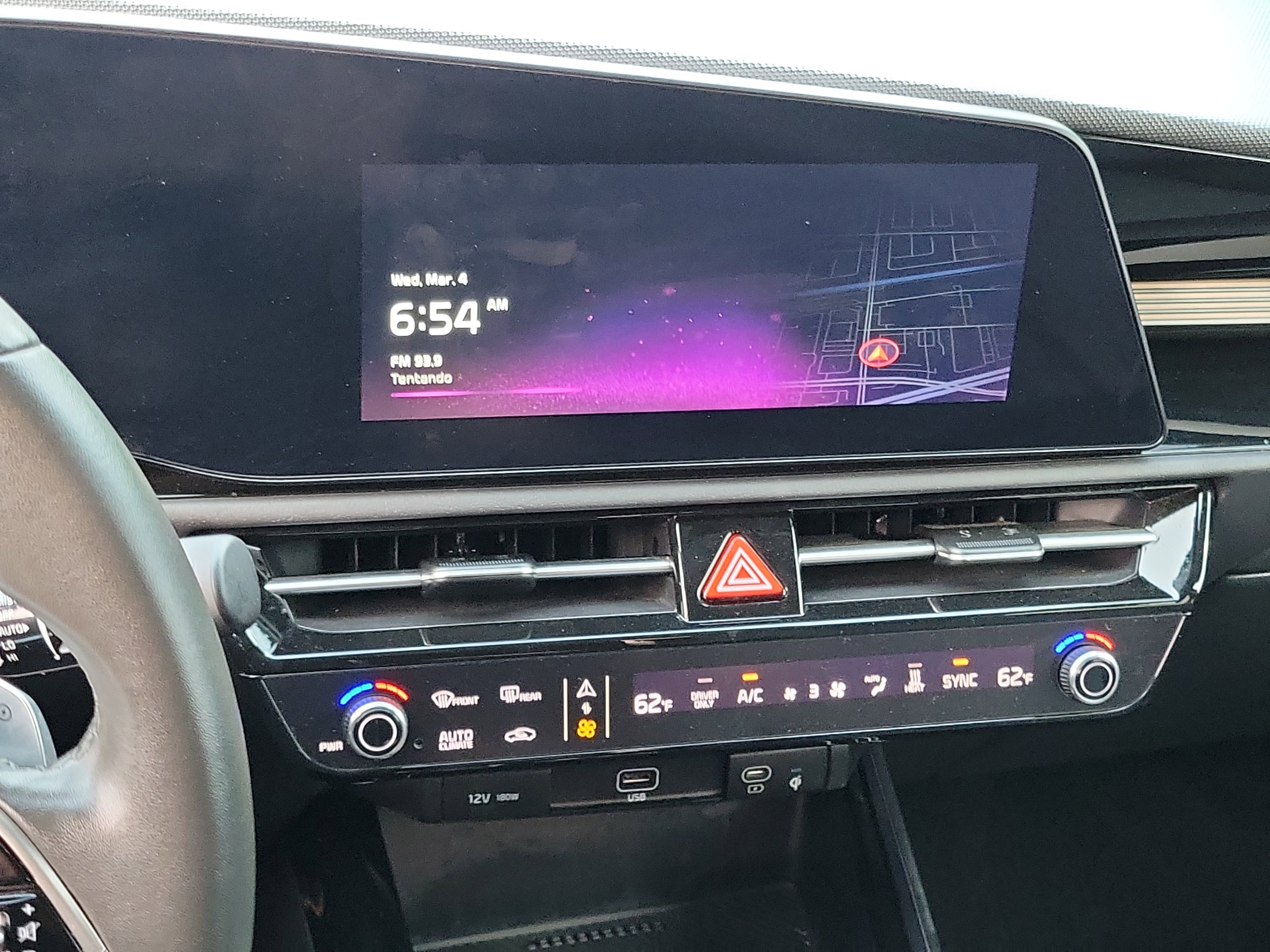 Used 2025 Kia Niro Wind image 12