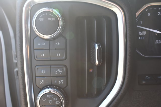 Used 2020 GMC Sierra 1500 Denali w/ Denali Ultimate Package AWD/4WD image 34