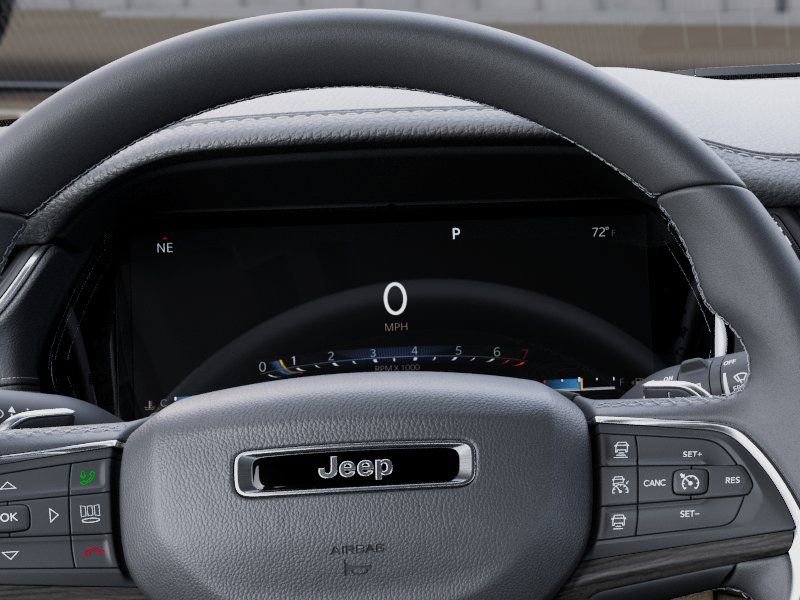 New 2026 Jeep Grand Cherokee L Limited RWD image 17