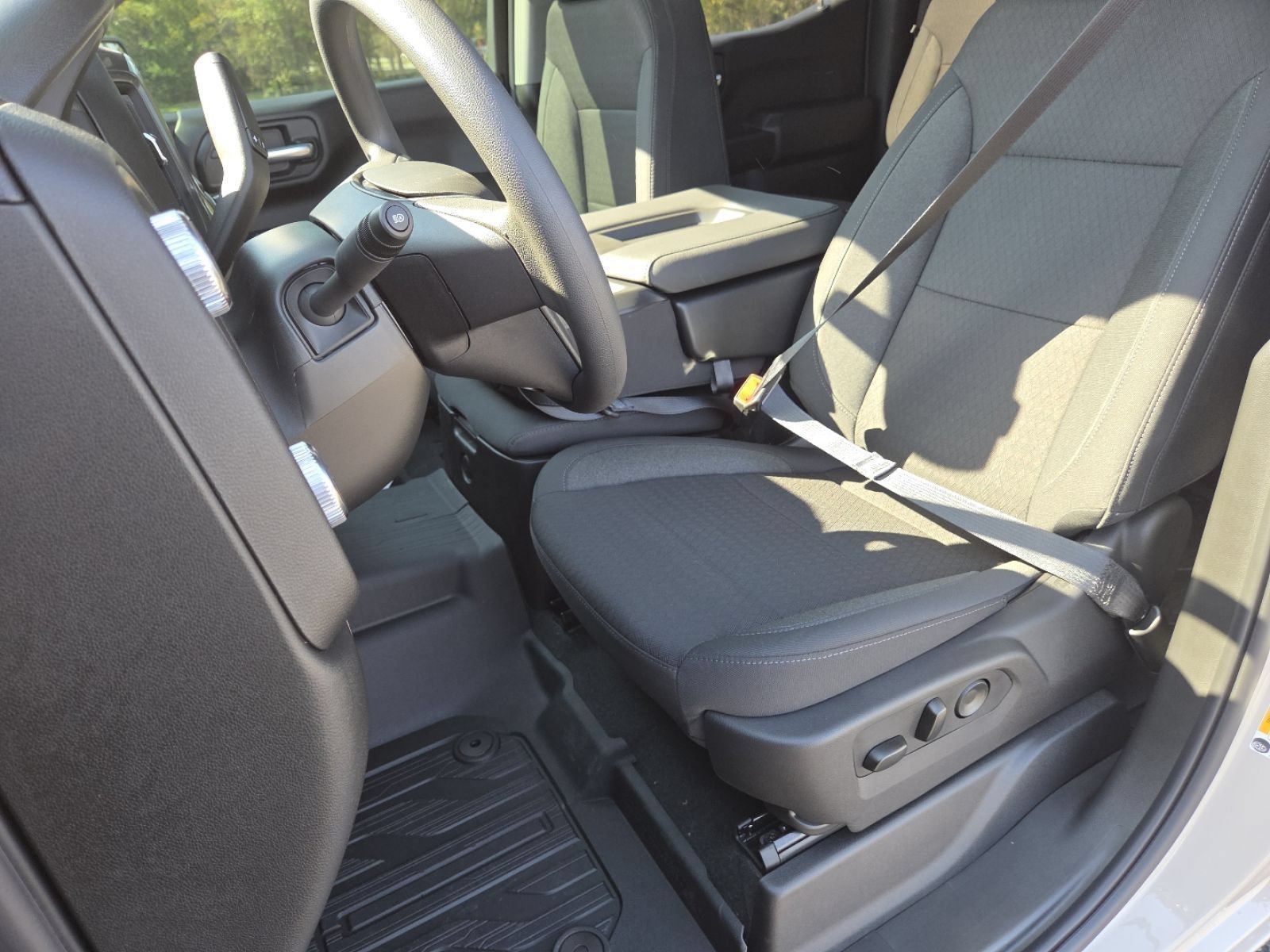 New 2026 GMC Sierra 1500 Pro w/ Graphite Edition AWD/4WD image 26