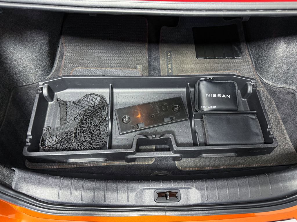 Used 2022 Nissan Altima 2.0 SR image 35