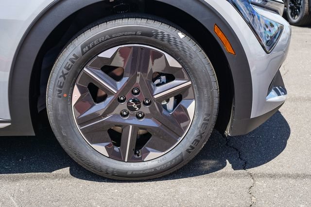 New 2026 Kia EV6 Light RWD image 17
