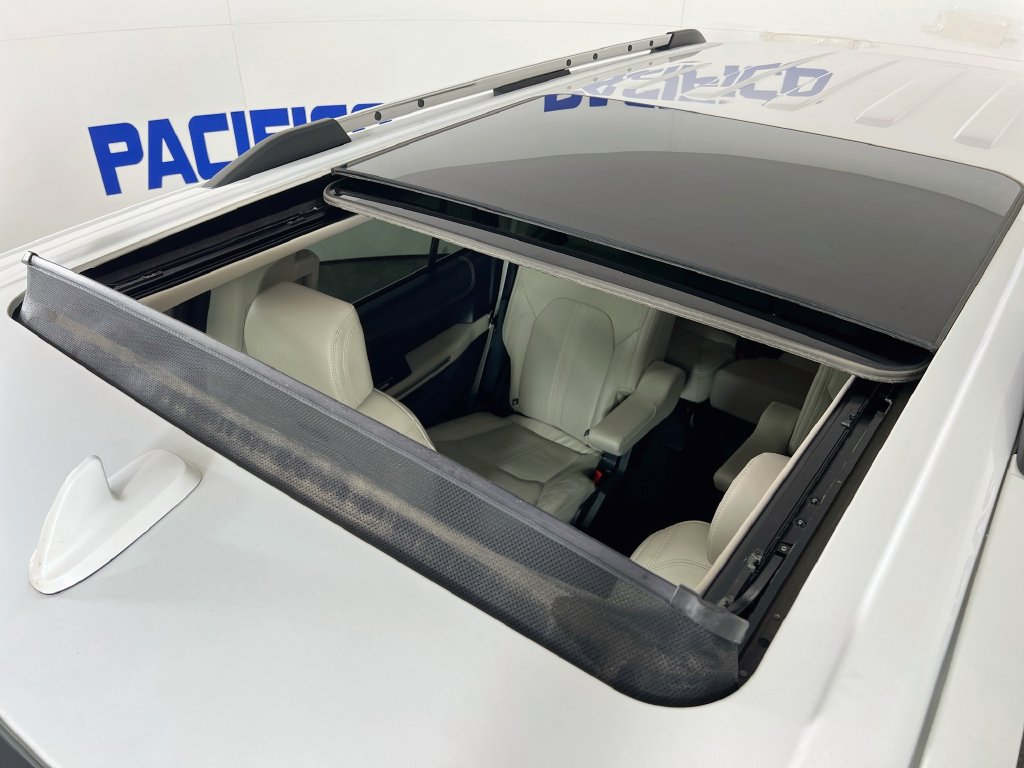 Certified 2024 Ford Expedition Platinum AWD/4WD image 14