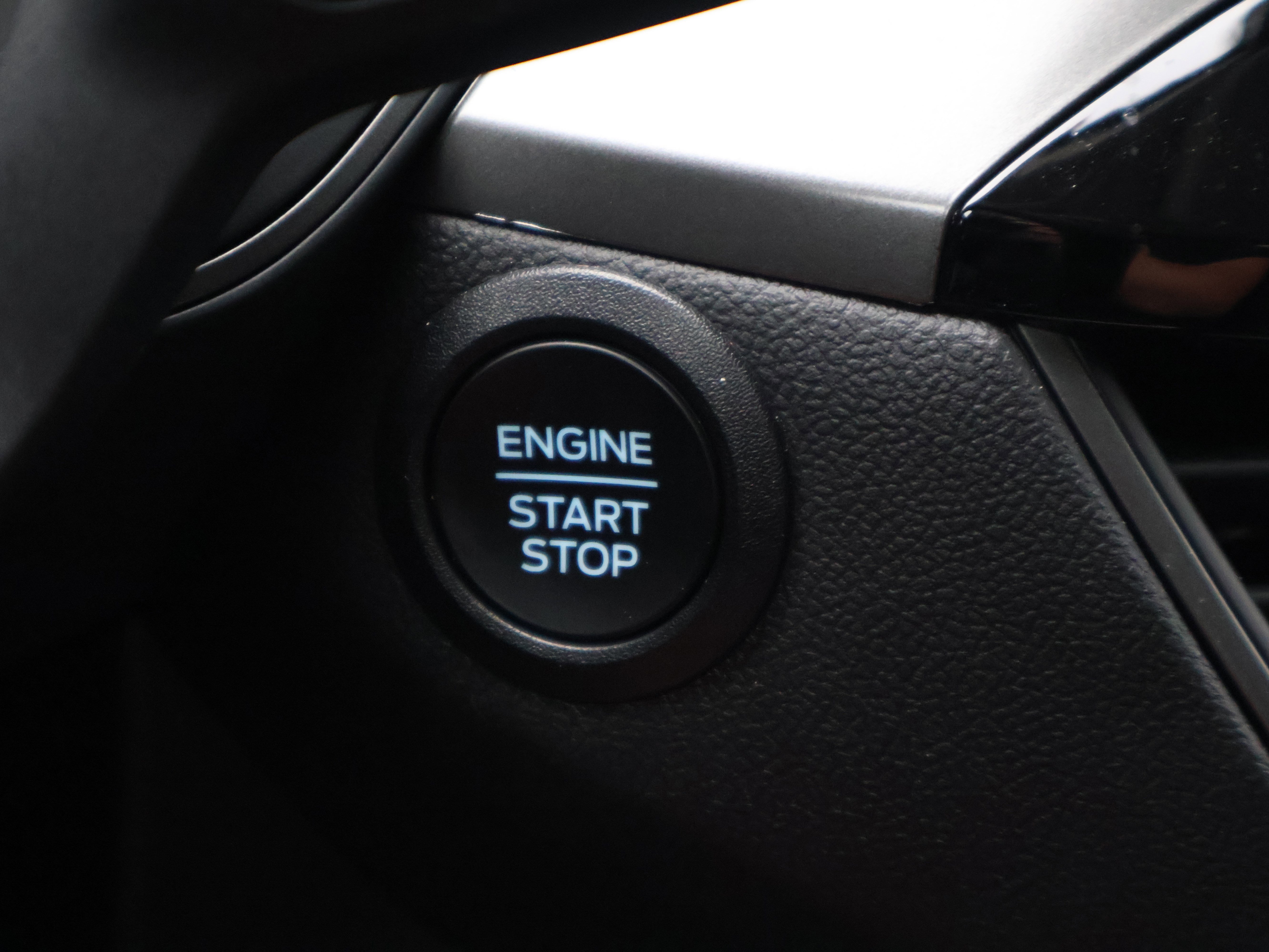 Used 2023 Ford Escape Active w/ Cold Weather Package image 31